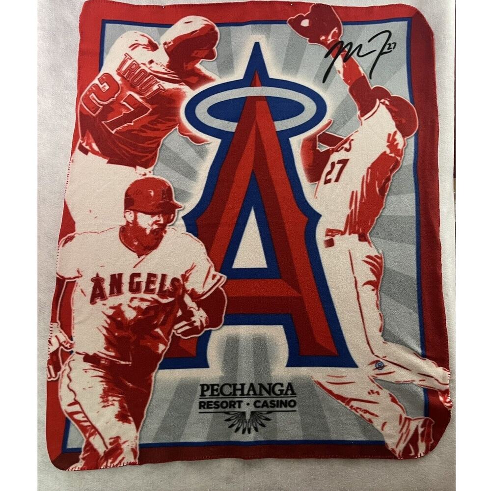 Mike Trout Angels Fleece Throw Blanket 56x46 Red MLB Stadium Giveaway - Picture 2 of 15